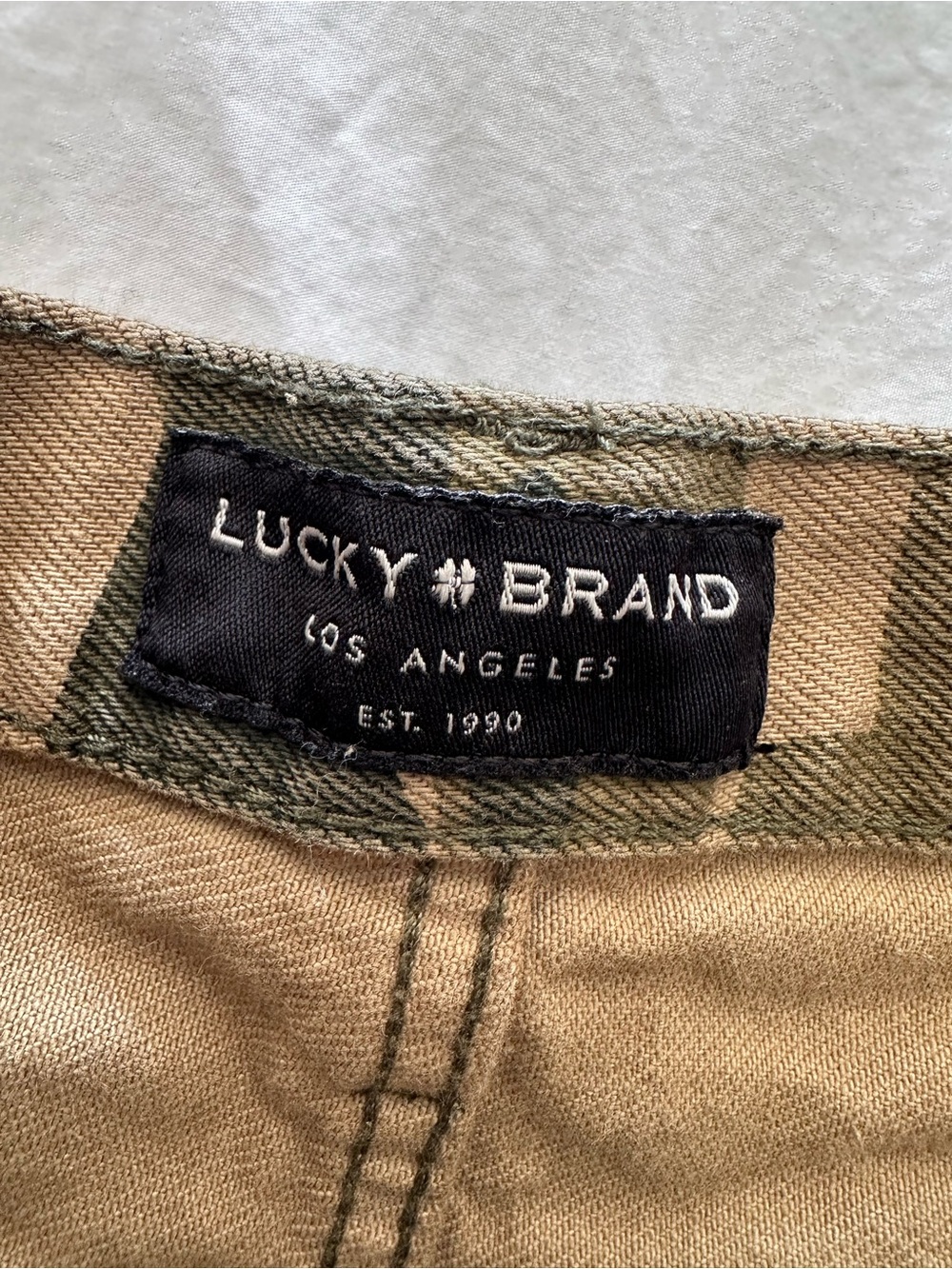 Lucky Brand Women's Camo Distressed Shorts, size 10 - Picture 6 of 11